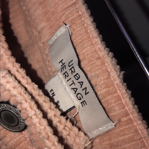 Two piece skirt and jacket set - Picture 7 of 8